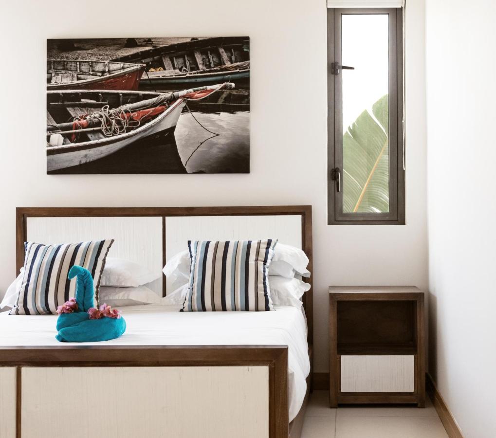 Cap Ouest By Horizon Holidays Flic-en-Flacq Buitenkant foto